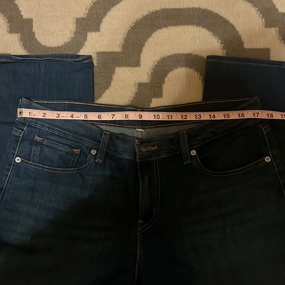 Levi’s Dark Wash Capri Jeans 32 - Picture 6 of 10